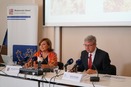 Ministryně financí Alena Schillerová a ministr průmyslu a obchodu Karel Havlíček na tiskové konferenci dne 27.8.2019.