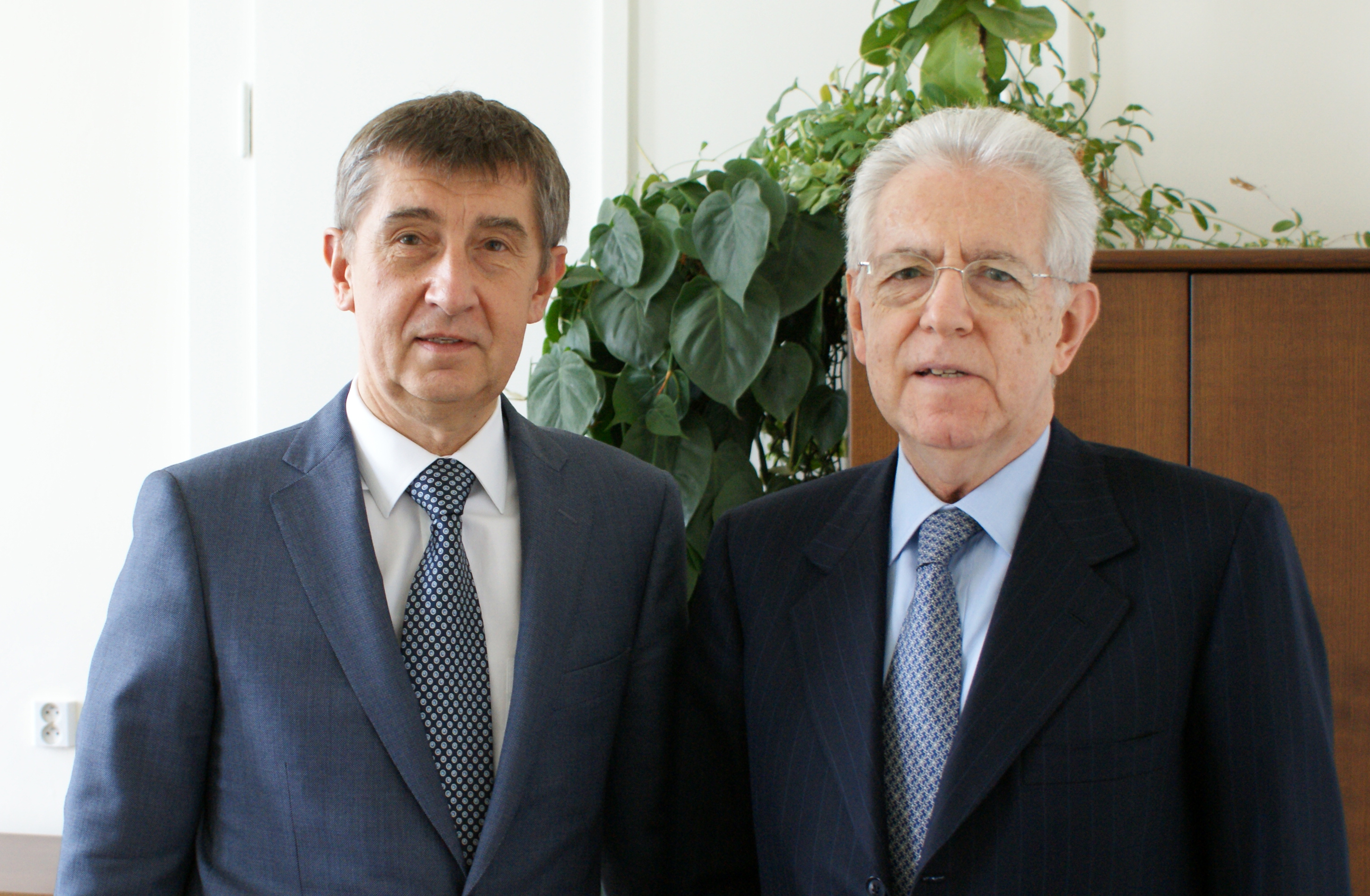 11.4.2014 - Ministr financí Andrej Babiš a italský ex-premiér Mario Monti